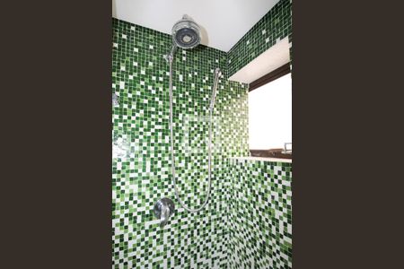 Apartamento à venda com 213m², 4 quartos e 3 vagas Apartamento à venda com 213m², 4 quartos e 3 vagasBanheiro da Suíte 4