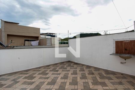 Casa de condomínio à venda com 120m², 3 quartos e sem vagaTerraço