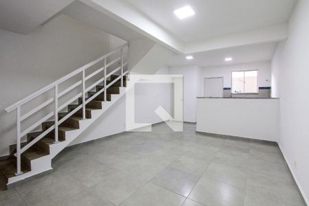 Sala de casa de condomínio à venda com 3 quartos, 120m² em Barra da Tijuca, Rio de Janeiro