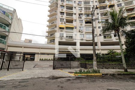 Apartamento à venda com 50m², 1 quarto e 1 vagaFachada