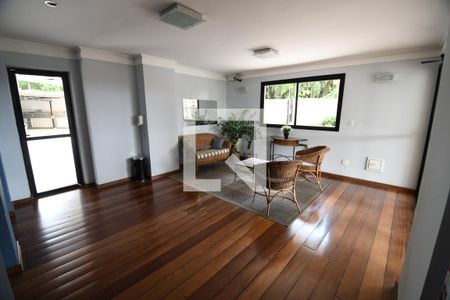 Apartamento à venda com 74m², 2 quartos e 1 vagaHall social