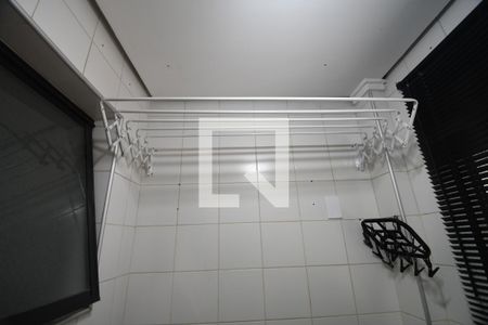 Apartamento à venda com 74m², 2 quartos e 1 vagaÁrea de Serviço