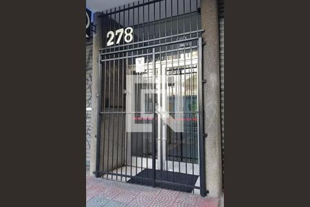 Apartamento à venda com 77m², 2 quartos e sem vaga Apartamento à venda com 77m², 2 quartos e sem vagaFachada