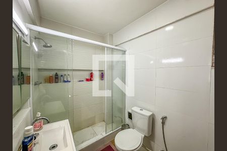 Apartamento à venda com 85m², 2 quartos e sem vagaBanheiro