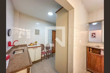 Apartamento à venda com 85m², 2 quartos e sem vagaCozinha