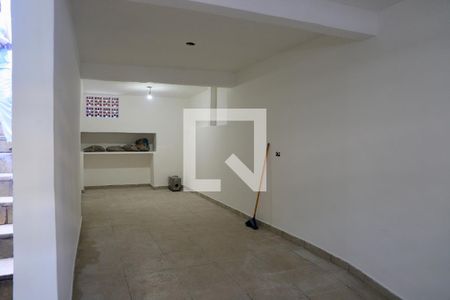 Casa à venda com 270m², 3 quartos e 4 vagas Casa à venda com 270m², 3 quartos e 4 vagasGaragem