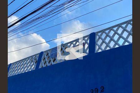 Casa à venda com 270m², 3 quartos e 4 vagas Casa à venda com 270m², 3 quartos e 4 vagasFachada