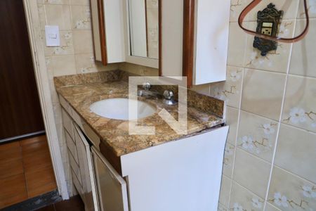 Casa à venda com 270m², 3 quartos e 4 vagas Casa à venda com 270m², 3 quartos e 4 vagasBanheiro da Suíte