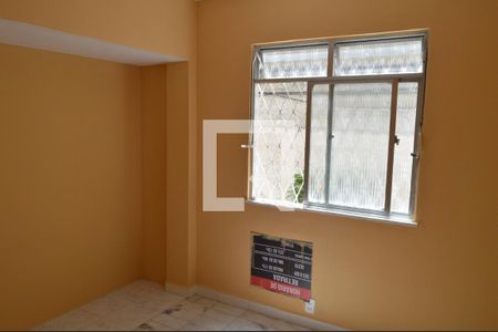 Quarto 1 de apartamento para alugar com 3 quartos, 62m² em Tanque, Rio de Janeiro