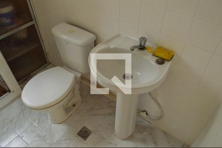 Apartamento para alugar com 62m², 3 quartos e sem vagaBanheiro