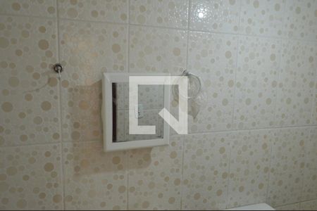 Banheiro de casa de condomínio para alugar com 1 quarto, 54m² em Jacarepaguá, Rio de Janeiro