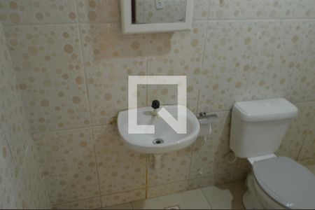 Banheiro  de casa de condomínio para alugar com 1 quarto, 54m² em Jacarepaguá, Rio de Janeiro