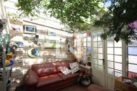 Casa à venda com 4 quartos, 120m² em Vila Gumercindo, São Paulo