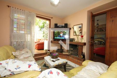 Casa à venda com 4 quartos, 120m² em Vila Gumercindo, São Paulo