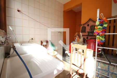 Casa à venda com 4 quartos, 120m² em Vila Gumercindo, São Paulo