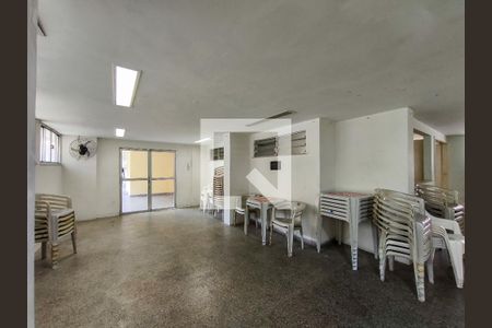 Apartamento à venda com 53m², 2 quartos e 1 vaga Apartamento à venda com 53m², 2 quartos e 1 vagaÁrea comum - Salão de festas