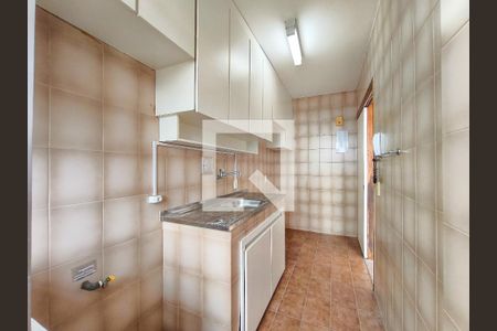 Apartamento à venda com 53m², 2 quartos e 1 vaga Apartamento à venda com 53m², 2 quartos e 1 vagaCozinha