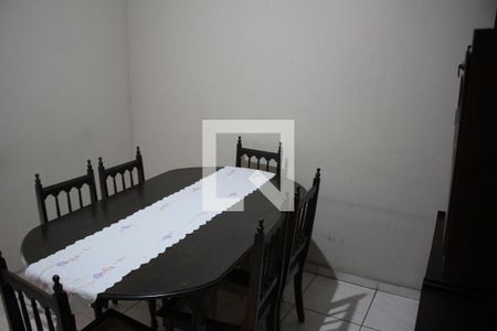 Casa à venda com 405m², 3 quartos e 2 vagasCopa