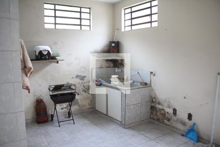 Casa à venda com 405m², 3 quartos e 2 vagasÁrea de Serviço