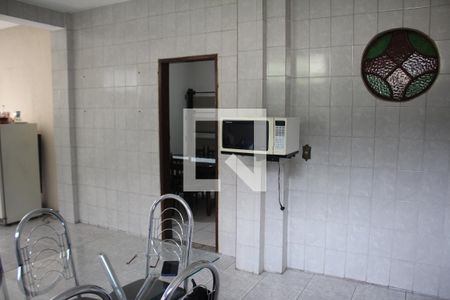 Casa à venda com 405m², 3 quartos e 2 vagasCozinha