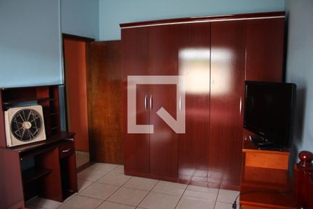 Casa à venda com 405m², 3 quartos e 2 vagasQuarto 3