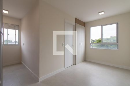 Sala de apartamento à venda com 2 quartos, 36m² em Vila das Bandeiras, Guarulhos