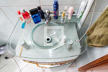 Apartamento à venda com 58m², 2 quartos e 4 vagasbanheiro social