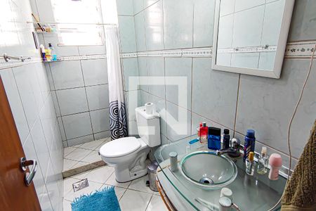 Apartamento à venda com 58m², 2 quartos e 4 vagasbanheiro social