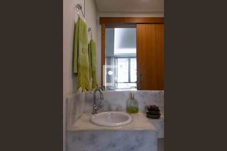 Apartamento à venda com 133m², 4 quartos e 3 vagasLavabo