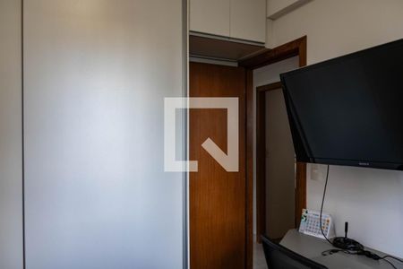 Apartamento à venda com 133m², 4 quartos e 3 vagasQuarto 3