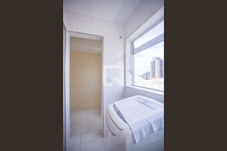 Apartamento à venda com 52m², 2 quartos e 1 vaga Apartamento à venda com 52m², 2 quartos e 1 vagaÁrea de Serviço