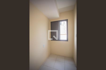 Apartamento à venda com 52m², 2 quartos e 1 vaga Apartamento à venda com 52m², 2 quartos e 1 vagaQuarto de Serviço