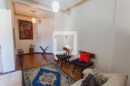 Sala 1 de apartamento à venda com 3 quartos, 150m² em Centro, Belo Horizonte