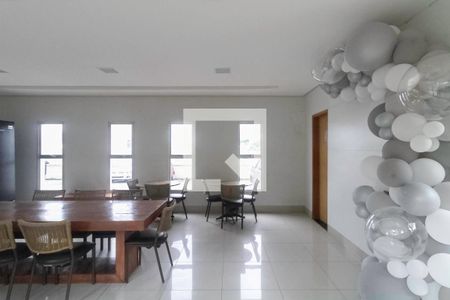 Apartamento à venda com 75m², 3 quartos e 2 vagasÁrea comum - Salão de festas