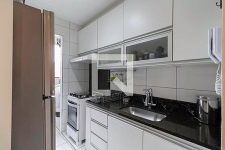 Apartamento à venda com 75m², 3 quartos e 2 vagasCozinha