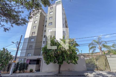 Apartamento à venda com 75m², 3 quartos e 2 vagasFachada