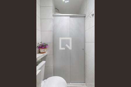 Apartamento à venda com 75m², 3 quartos e 2 vagasBanheiro social 