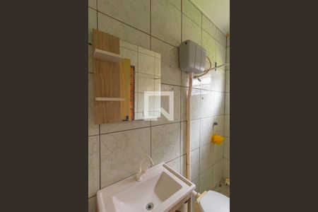 Casa à venda com 72m², 2 quartos e 2 vagasBanheiro