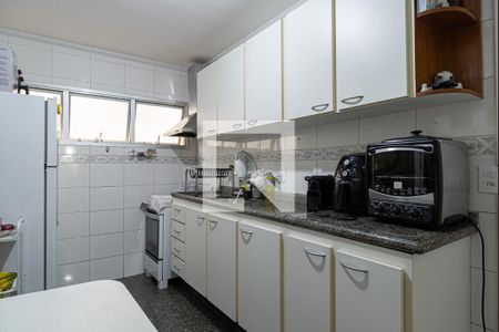 Apartamento à venda com 115m², 3 quartos e 2 vagas Apartamento à venda com 115m², 3 quartos e 2 vagasCozinha