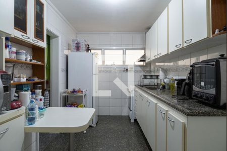 Apartamento à venda com 115m², 3 quartos e 2 vagas Apartamento à venda com 115m², 3 quartos e 2 vagasCozinha