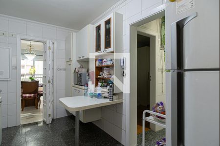 Apartamento à venda com 115m², 3 quartos e 2 vagas Apartamento à venda com 115m², 3 quartos e 2 vagasCozinha