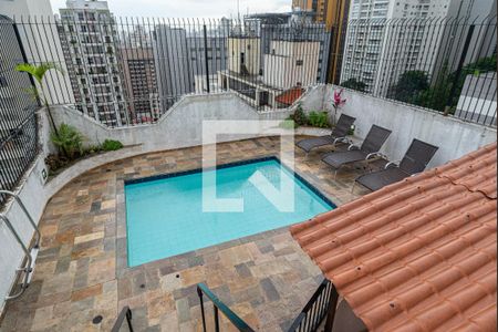 Apartamento à venda com 115m², 3 quartos e 2 vagas Apartamento à venda com 115m², 3 quartos e 2 vagasÁrea comum - Piscina