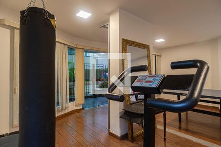 Apartamento à venda com 115m², 3 quartos e 2 vagas Apartamento à venda com 115m², 3 quartos e 2 vagasÁrea comum - Academia/Sala de Jogos