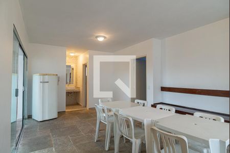 Apartamento à venda com 115m², 3 quartos e 2 vagas Apartamento à venda com 115m², 3 quartos e 2 vagasÁrea comum - Salão de festas da Churrasqueira
