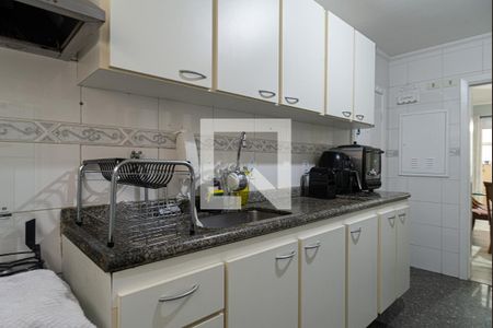 Apartamento à venda com 115m², 3 quartos e 2 vagas Apartamento à venda com 115m², 3 quartos e 2 vagasCozinha