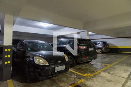 Apartamento à venda com 115m², 3 quartos e 2 vagas Apartamento à venda com 115m², 3 quartos e 2 vagasÁrea comum - Garagem