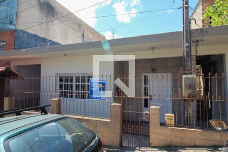 Casa à venda com 70m², 3 quartos e 2 vagas Casa à venda com 70m², 3 quartos e 2 vagasFachada
