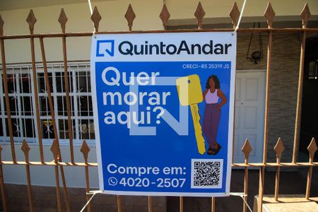 Casa à venda com 70m², 3 quartos e 2 vagas Casa à venda com 70m², 3 quartos e 2 vagasPlaquinha