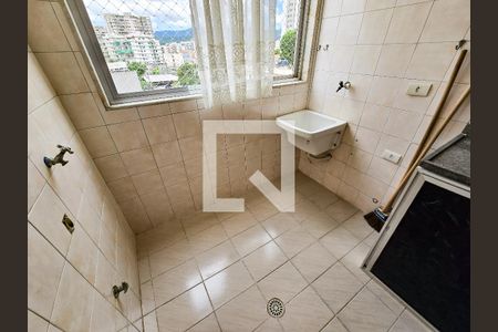 Apartamento à venda com 60m², 2 quartos e 1 vagaÁrea de Serviço