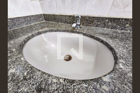 Apartamento à venda com 60m², 2 quartos e 1 vagaBanheiro Social